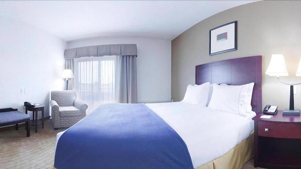 Holiday Inn Express Hotel & Suites Antigo By Ihg Εξωτερικό φωτογραφία